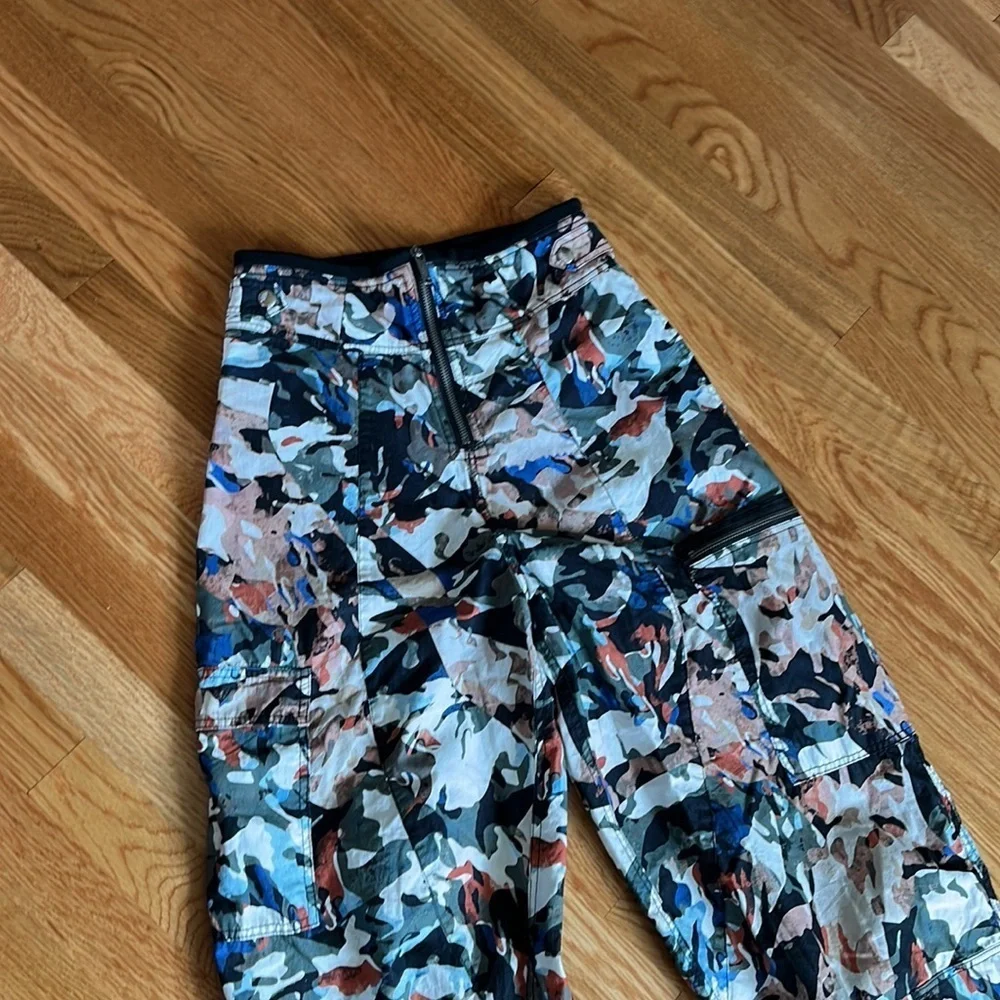 NWT Free People Movement My Boo Pant Camo Cargo Zipper Size XS